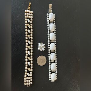 Chic Gold and White Bracelet Set